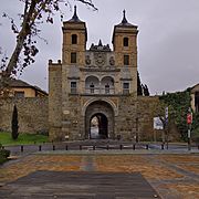 Puerta del Cambrón (Toledo). Exterior