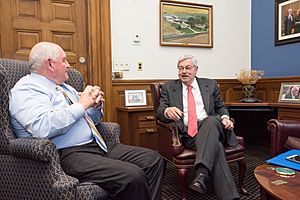 Secretary Perdue welcomes Amb. to China Terry Branstad 20170530-OSEC-LSC-0012 (34833951462)