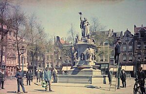 Standbeeld Maagd van Nederland, Nieuwe Markt, Rotterdam, 1915