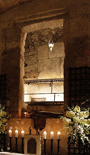 Tomb of Saint Francis - Basilica di San Francesco - Assisi 2016