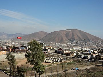 VISTA ACIA EL CERRO COLORADO - panoramio.jpg