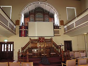 Wetherby Methodist Church - interior (geograph 5232427)