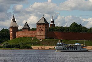 Новгород, Детинец