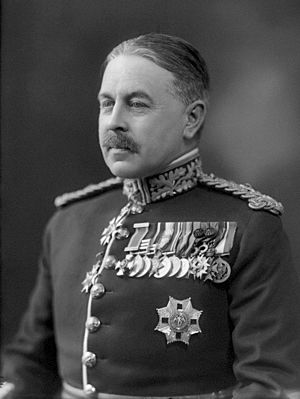 1st Baron Hutchison of Montrose 1923.jpg