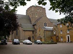 Cathedral Church of Our Lady Immaculate and St Thomas of Canterbury - geograph.org.uk - 220966