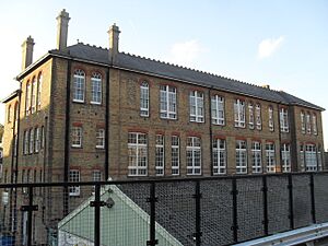 Circus Street Annexe of University of Brighton (From East) (October 2011)