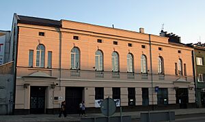 Częstochowa budynek Aleja NMP 19 28.04.2012 p