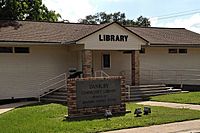 Danbury Texas Library