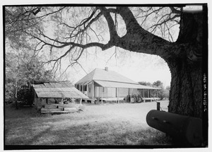 General view looking from the north - Coincoin-Prudhomme House, On dirt road off of Highway 494, about 1 mile Northwest of Bermuda, Natchez, Natchitoches Parish, LA HABS LA-1295-2
