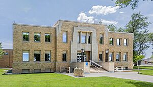 Hansford County courthouse May 2020