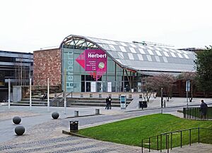Herbert Art Gallery ^ Museum extension, Coventry - geograph.org.uk - 4870561