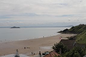 Kinghorn Bay viewing south over the Forth Estuary
