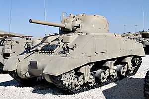 M4A4-Sherman-latrun-2