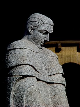 A sculptural portrait of Calvo Sotelo in the monument dedicated to him erected by the Franco dictatorship in 1960 in the Plaza de Castilla in Madrid.