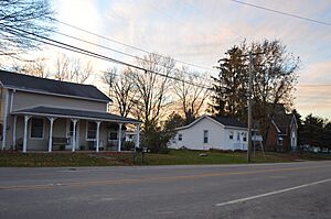 Mount Jefferson houses on OH 66