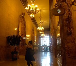 NY Central bldg west lobby jeh