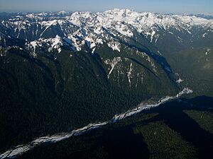 Queets River, Washington - panoramio