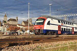 Rapperswil - Bahnhof - Schloss IMG 2902