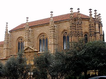 Salamanca - Iglesia de Sancti Spiritus 01