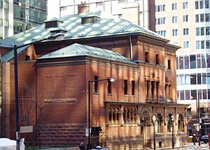 The Toronto Club (April 2005)