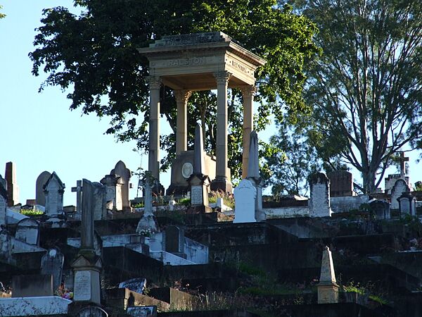 Toowong Cemetery 3