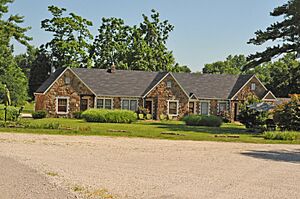 WAGON WHEEL MOTEL,CAFE AND STATION, CRAWFORD COUNTY, MO