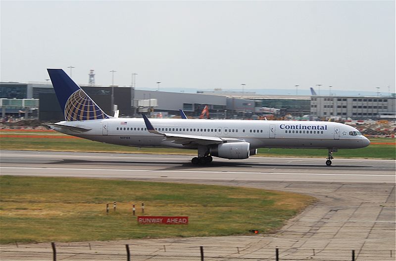Continental Airlines Boeing 757-224; N17105@LHR;05.06.2010 576hr (4690981931)