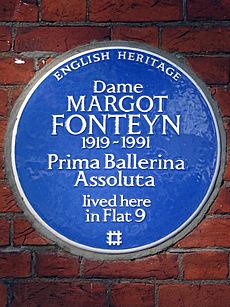 DAME MARGOT FONTEYN 1919-1991 Prima Ballerina Assoluta lived here in Flat 9