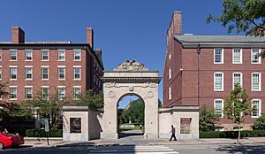 Das östliche Eingangstor der Brown University