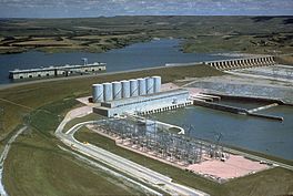 Fort Randall Dam, South Dakota.jpg