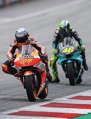 Luca Marini, Pol Espargaró and Valentino Rossi 2021 Spielberg (cropped)