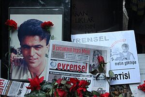 Metin Göktepe mezar başı anması 2020.jpg