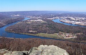 Moccasin-bend-tn1