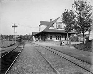 Mt. Pocono station, D.L. & W.R.R. Related Names- Detroit Publishing Co. , publisher Date Created Published- between 1890 and 1901
