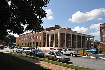 NEW KENT COUNTY COURTHOUSE, DOVER, DELAWARE