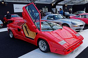 Paris - RM auctions - 20150204 - Lamborghini Countach 25th Anniversary - 1989 - 004