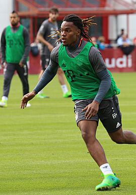 Renato Sanches Training 2017-05 FC Bayern Muenchen-8