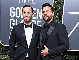 Ricky Martin Jwan Yosef Golden Globe Awards 2018 (cropped)