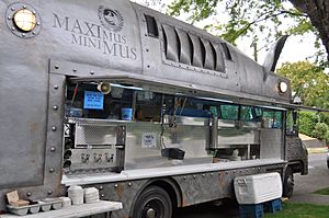 Seattle - Maximus Minimus food truck 03