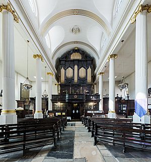 St Magnus-the-Martyr Church Interior 2 - Diliff