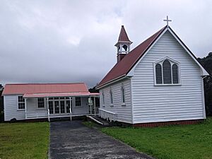 St Michaels and All Angels Church in Leigh