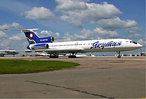 Yakutia Airlines Tupolev Tu-154M Hut