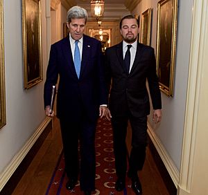 Actor and Environmentalist Leonardo DiCaprio Walks With Secretary Kerry Before he Addresses the Third Our Ocean Conference in Washington (29627440831)