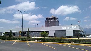 Aeropuerto de Tepic.jpg