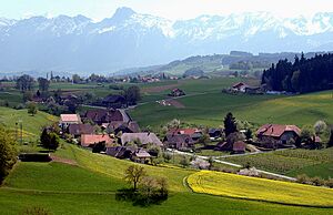 Ansicht Englisberg und Zimmerwald mit Blickrichtung auf den Gantrisch