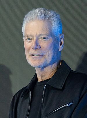 Avatar The Way of Water Tokyo Press Conference Stephen Lang (52563431575) (cropped).jpg