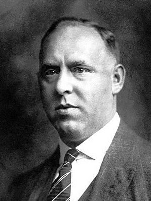Bundesarchiv Bild 119-1721, Gregor Strasser crop.jpg