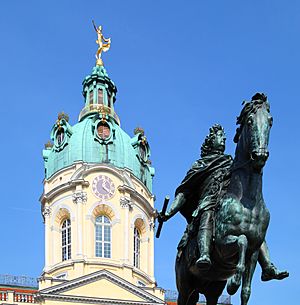 Charlottenburg Statue 2