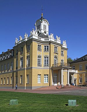 Karlsruhe-Schloss-16-Ostfluegel-gje