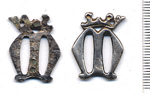 Medieval badge (FindID 84187)